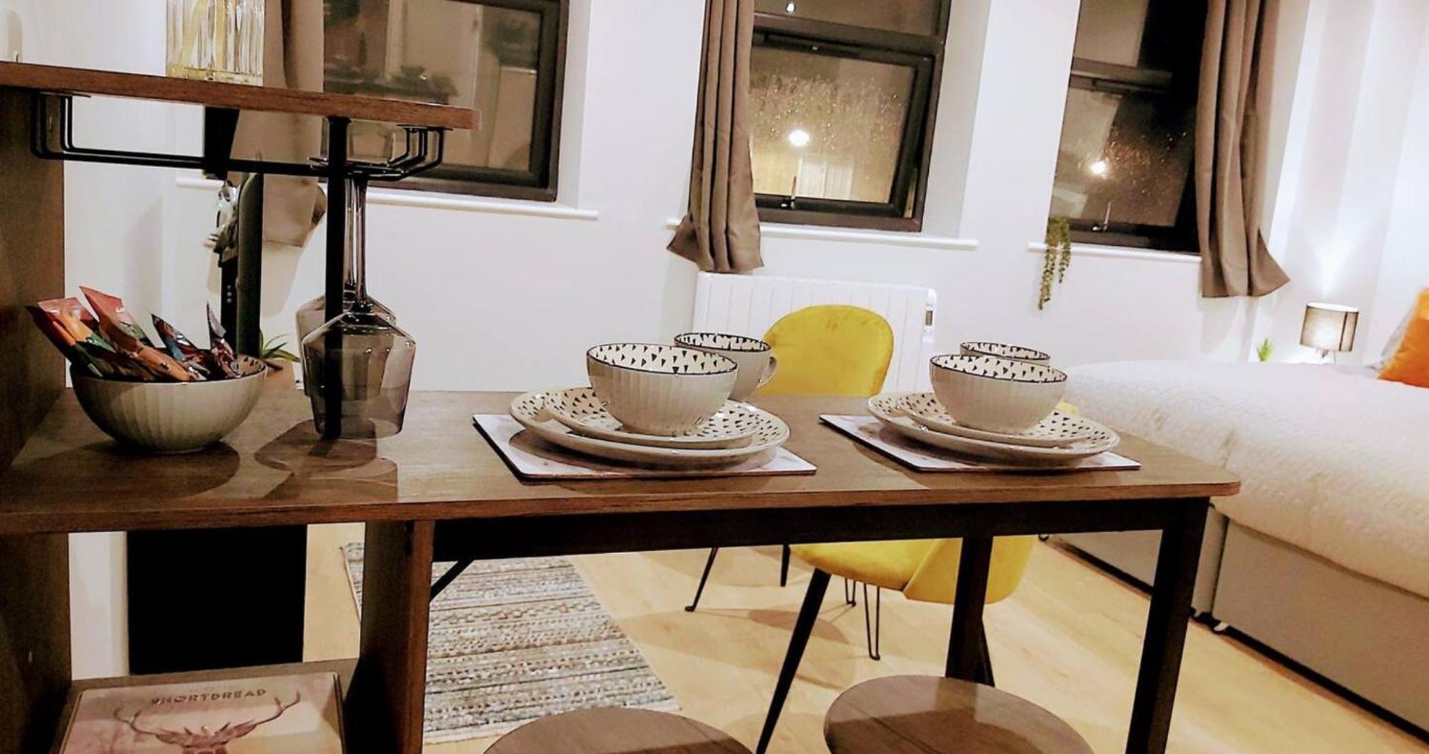 Market Haven Kingsize Town Centre With Netflix, Business & Leisure Travellers, Multiple Units Available Appartement *